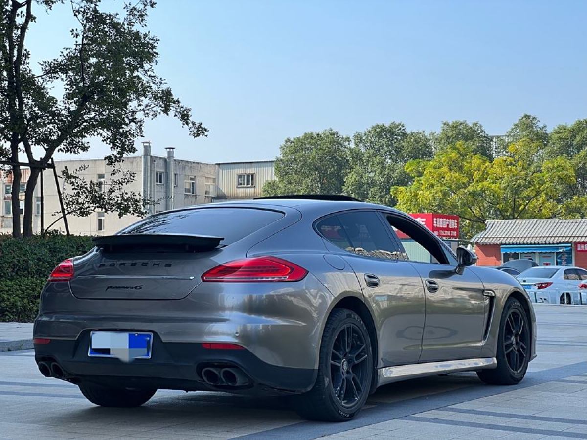 2012年10月保時(shí)捷 Panamera  2010款 Panamera 4 3.6L