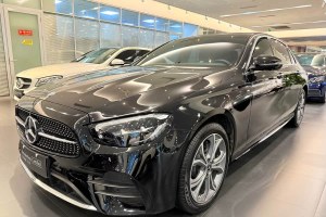 奔馳E級 奔馳 改款 E 300 L 運(yùn)動(dòng)時(shí)尚型
