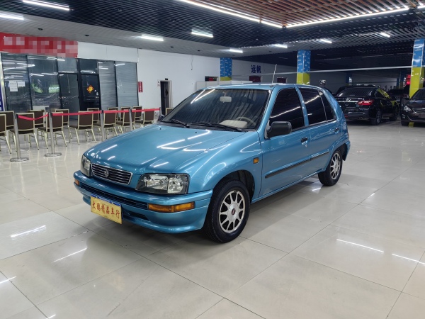 一汽 夏利  2002款 1.0L 手动