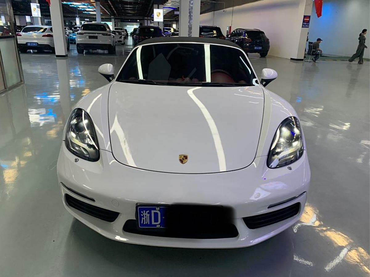 2018年8月保時(shí)捷 718  2018款 Boxster 2.0T