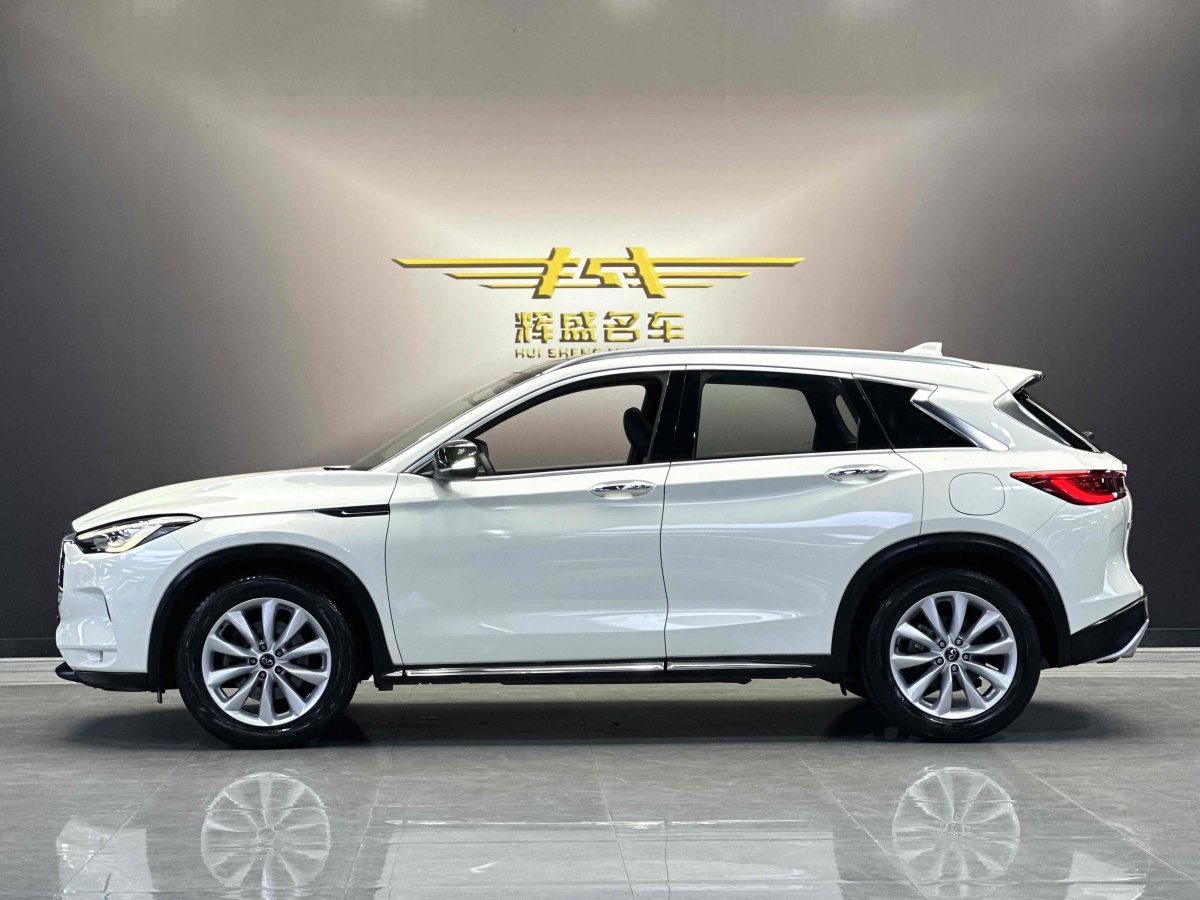 2018年7月英菲尼迪 QX50  2018款 QX50 2.0T CVT兩驅(qū)時尚版