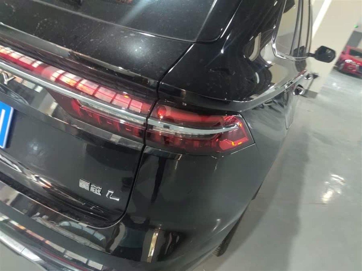 吉利 星越L  2024款 2.0TD DCT EVO兩驅(qū)長風版圖片