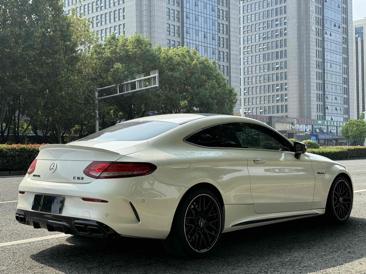 2019年1月奔馳 奔馳C級AMG  2016款 AMG C 63 Coupe