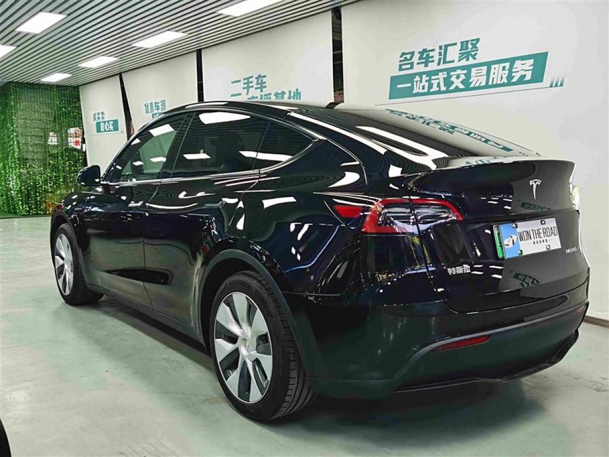 2022年11月特斯拉 Model Y  2022款 后輪驅(qū)動(dòng)版