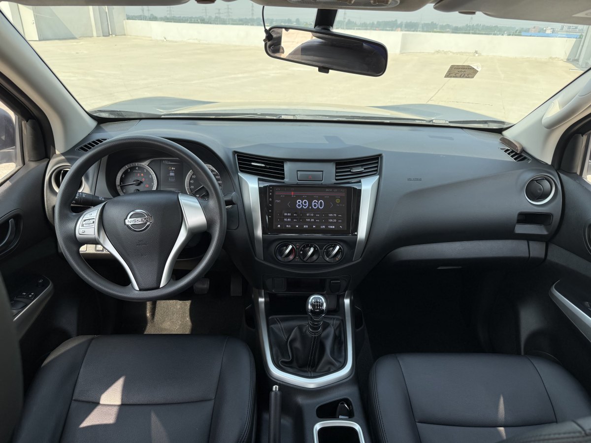 日產(chǎn) 納瓦拉  2019款 2.5L手動兩驅(qū)舒適型國VI QR25圖片