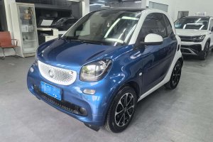 fortwo smart 1.0L 52千瓦硬頂激情版