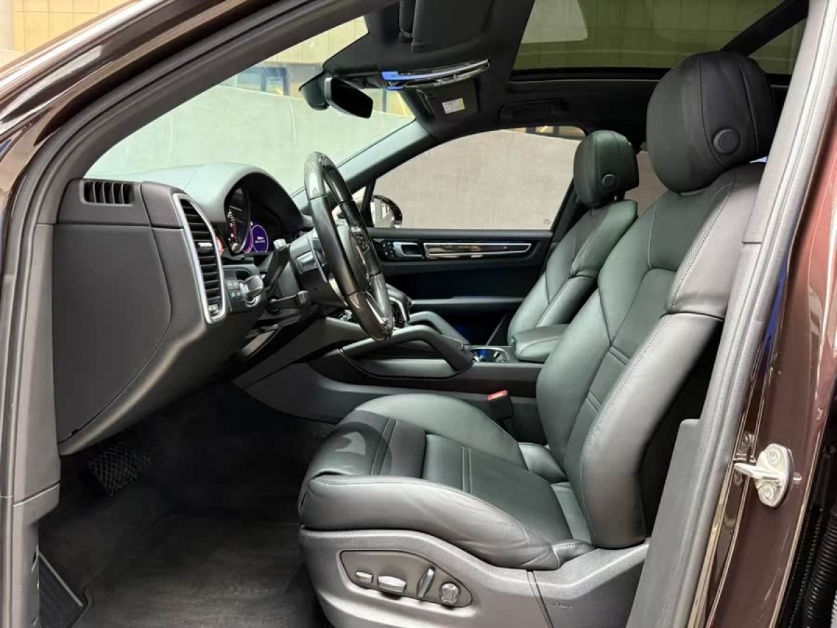保時捷 Cayenne新能源  2021款 Cayenne E-Hybrid 2.0T圖片