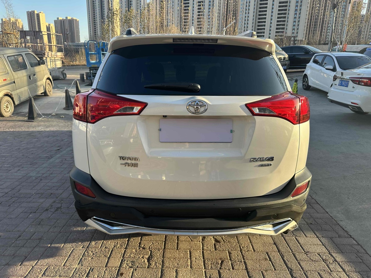 豐田 RAV4  2016款 榮放 2.0L CVT四驅(qū)新銳版圖片