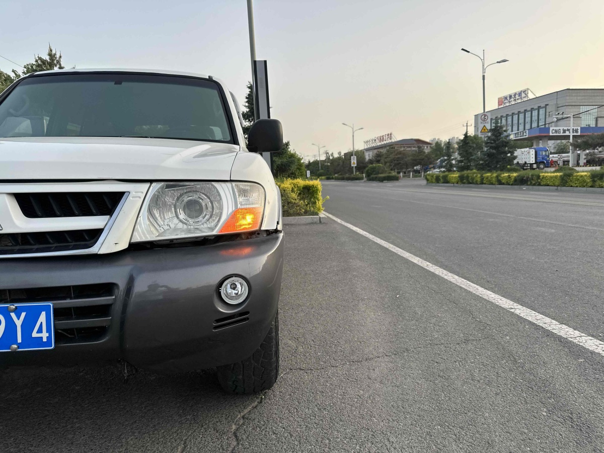 三菱 帕杰羅  2008款 V73 3.0L AT GLX圖片