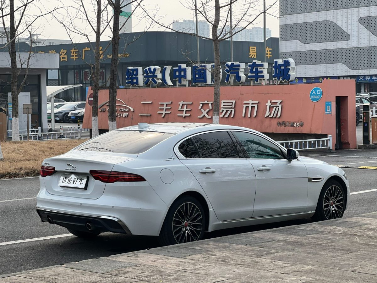 捷豹 XEL  2021款 2.0T 250PS R-DYNAMIC S進(jìn)取運(yùn)動(dòng)版圖片