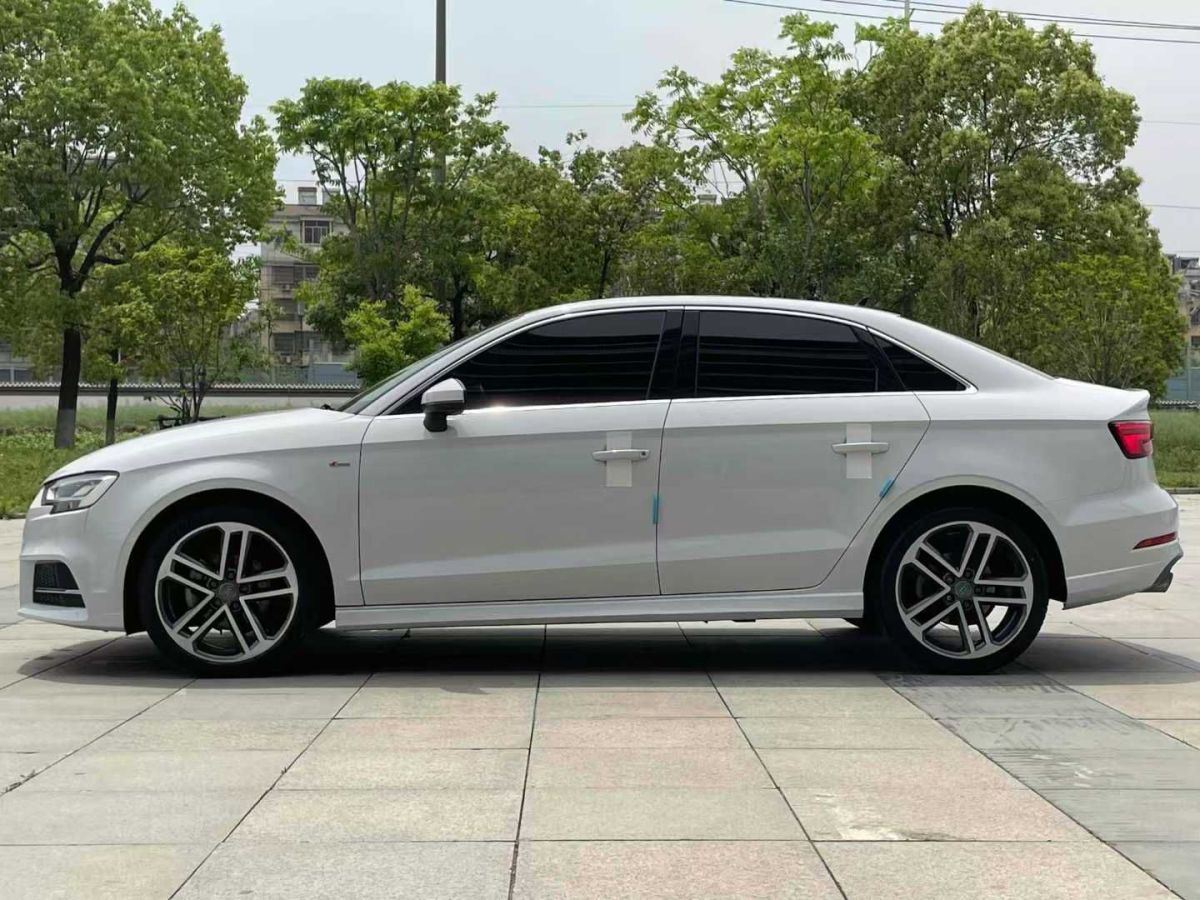 奧迪 奧迪A3  2020款 Limousine 35 TFSI 進取型圖片