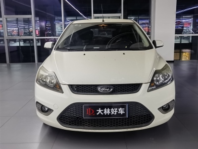 2014年9月 福特 ?？怂?兩廂經(jīng)典 1.8L 手動(dòng)基本型圖片