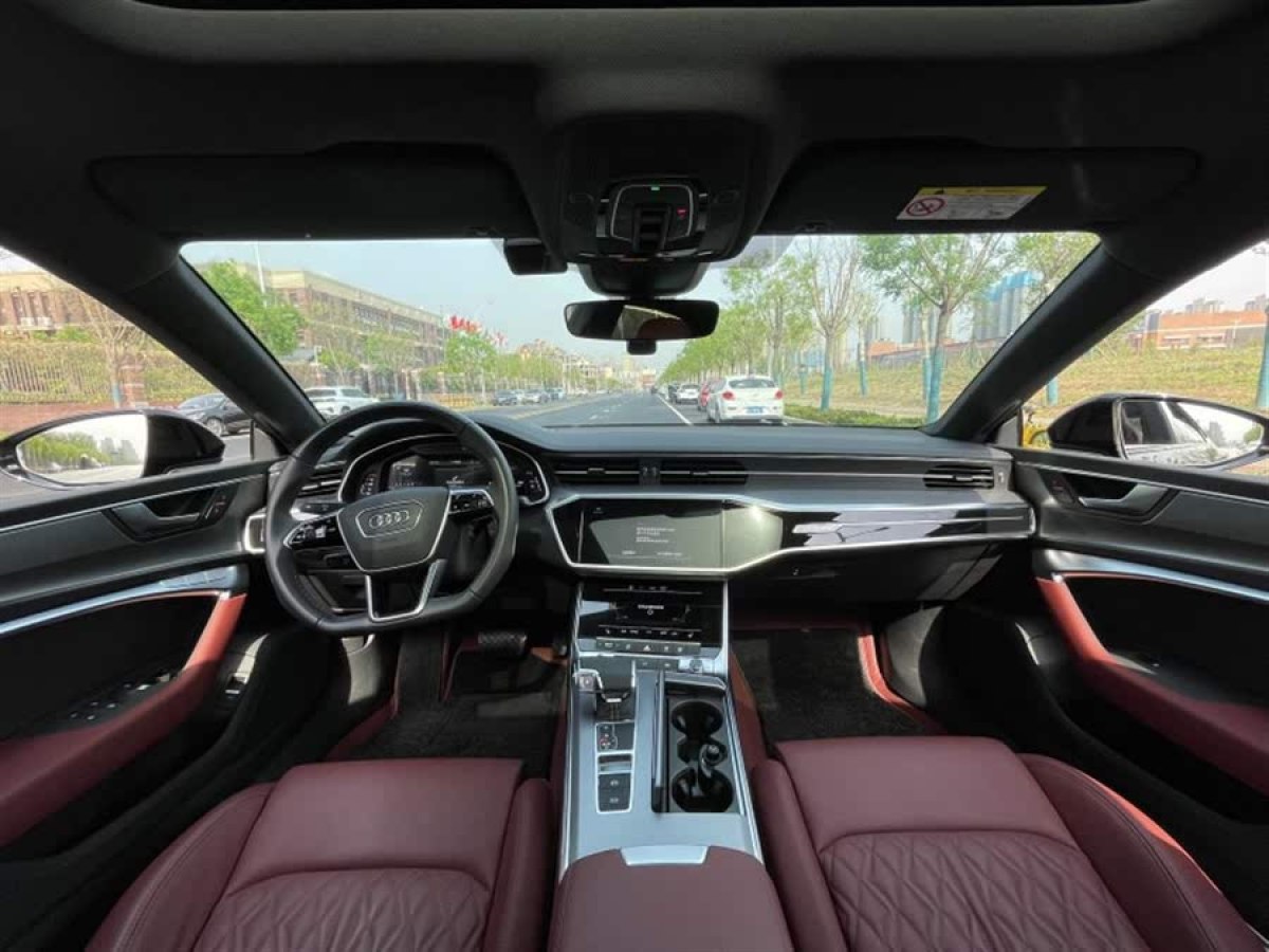 奧迪 奧迪A7L  2024款 45 TFSI quattro S-line 黑武士版圖片