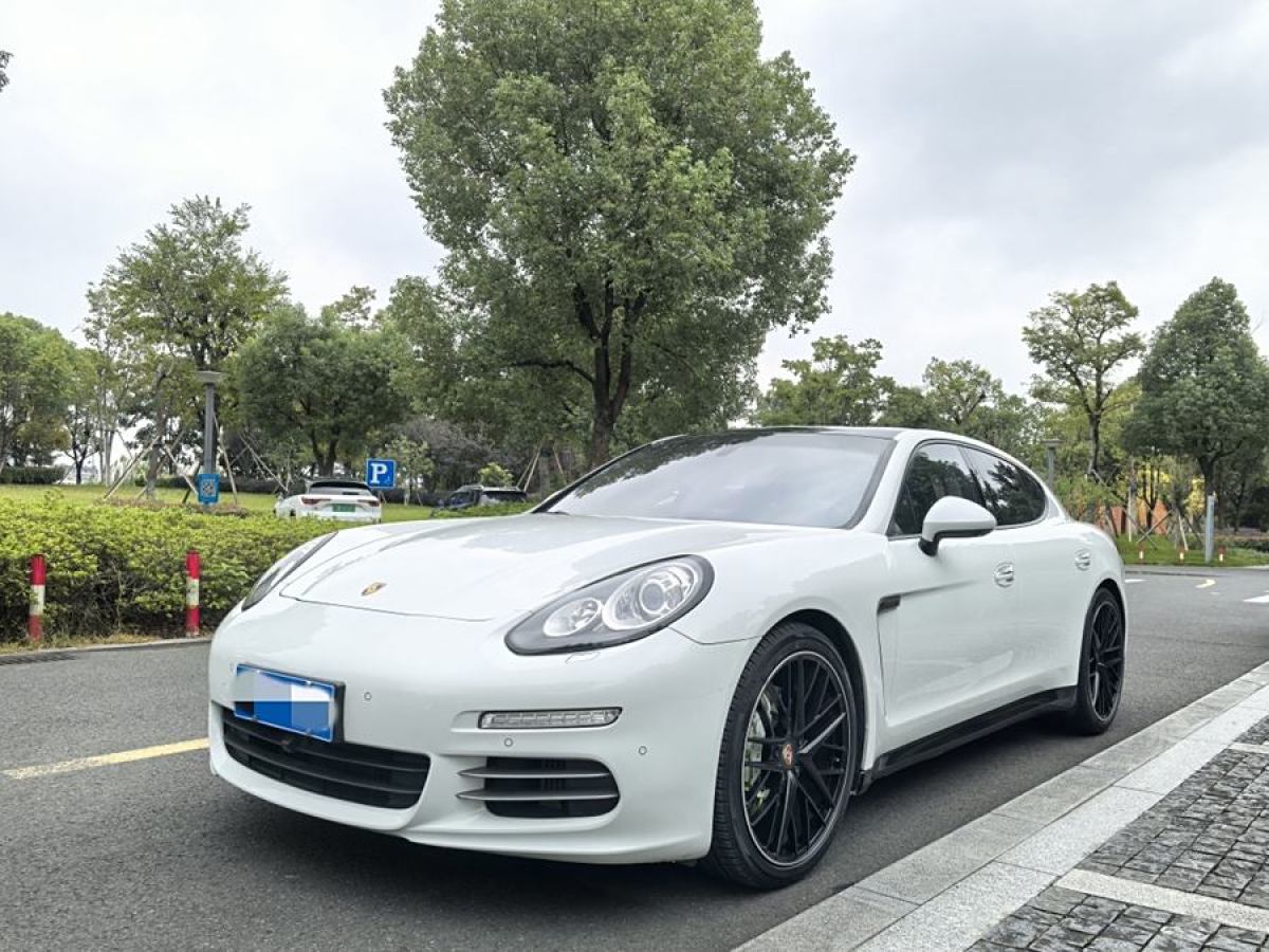 保時(shí)捷 Panamera  2014款 Panamera 4 3.0T圖片