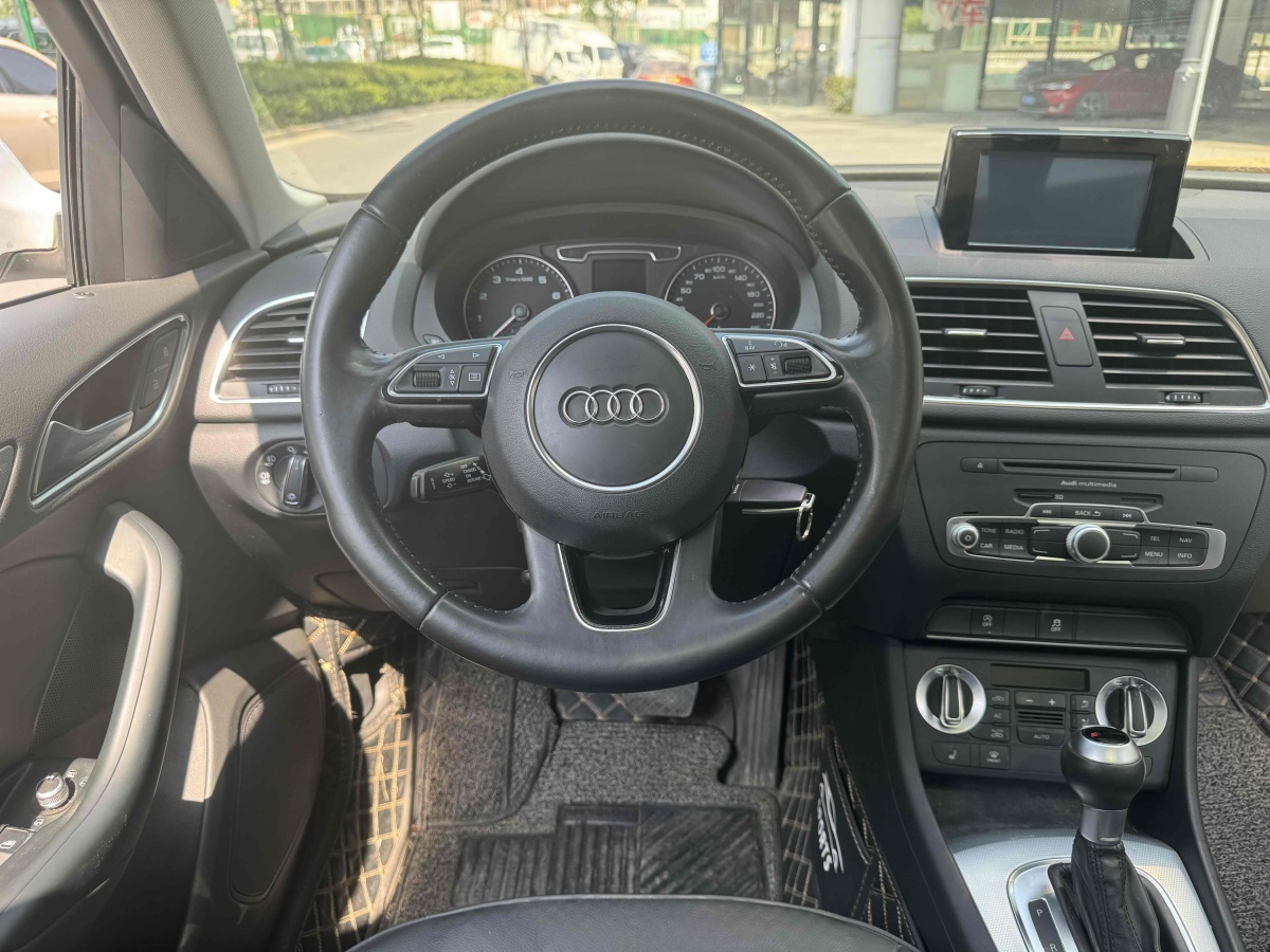 奧迪 奧迪Q3  2013款 35TFSI 舒適型圖片