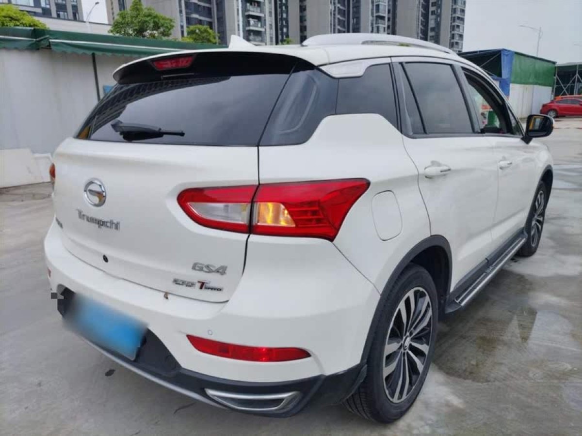 廣汽傳祺 GS4  2017款 235T G-DCT兩驅(qū)豪華版圖片