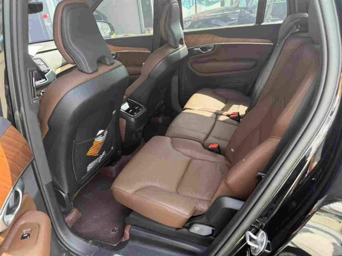 沃爾沃 XC90  2025款 B6 智逸豪華版 7座圖片