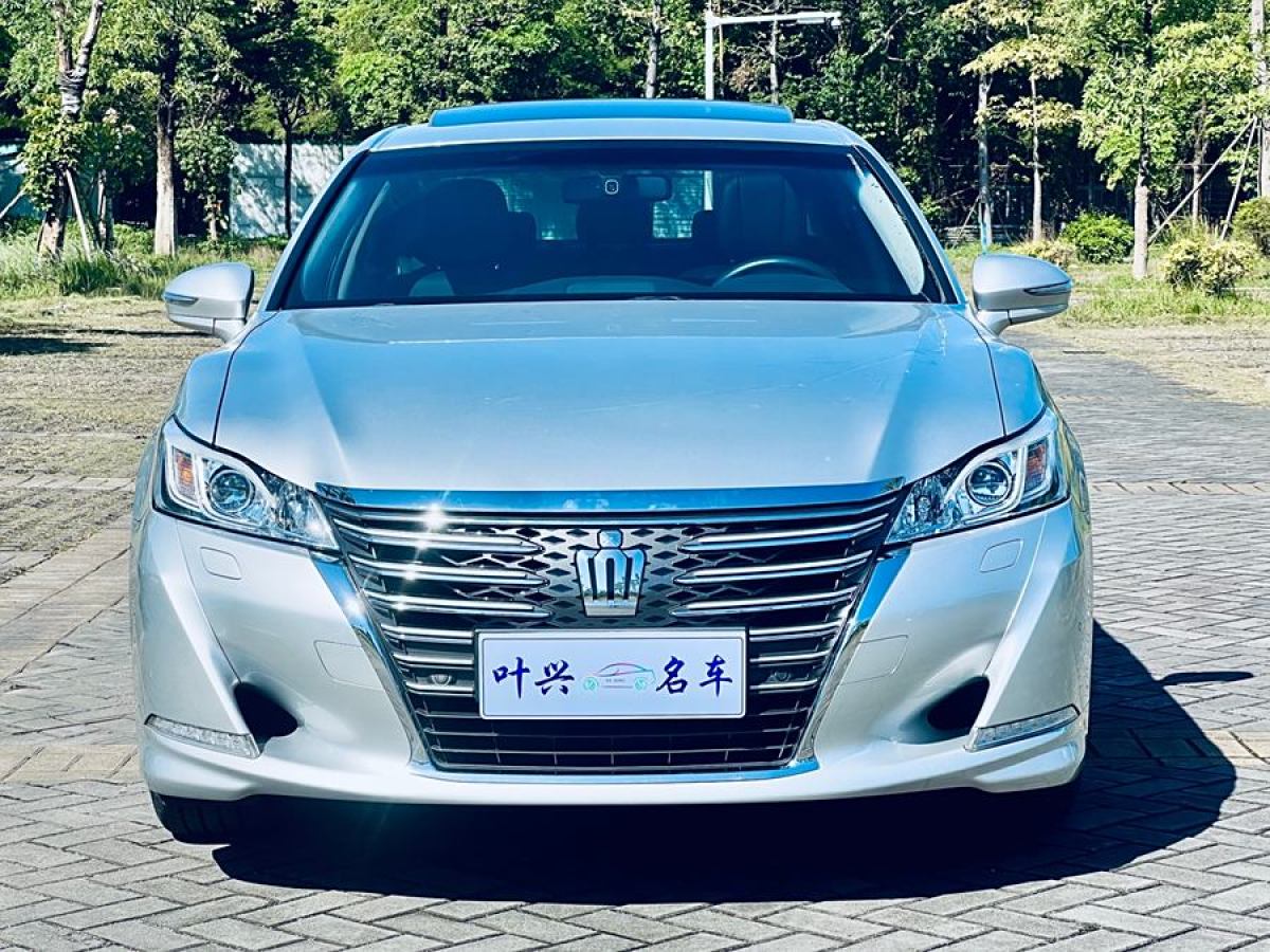 豐田 皇冠  2015款 2.5L 時尚限量版圖片