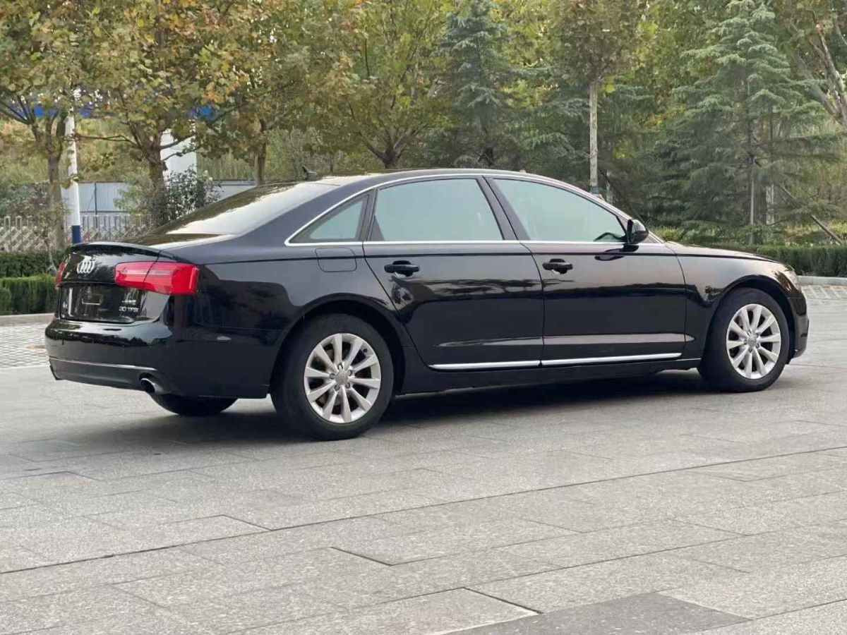 奧迪 奧迪A6L  2012款 A6L 2.8FSI 35FSI Quattro豪華型圖片