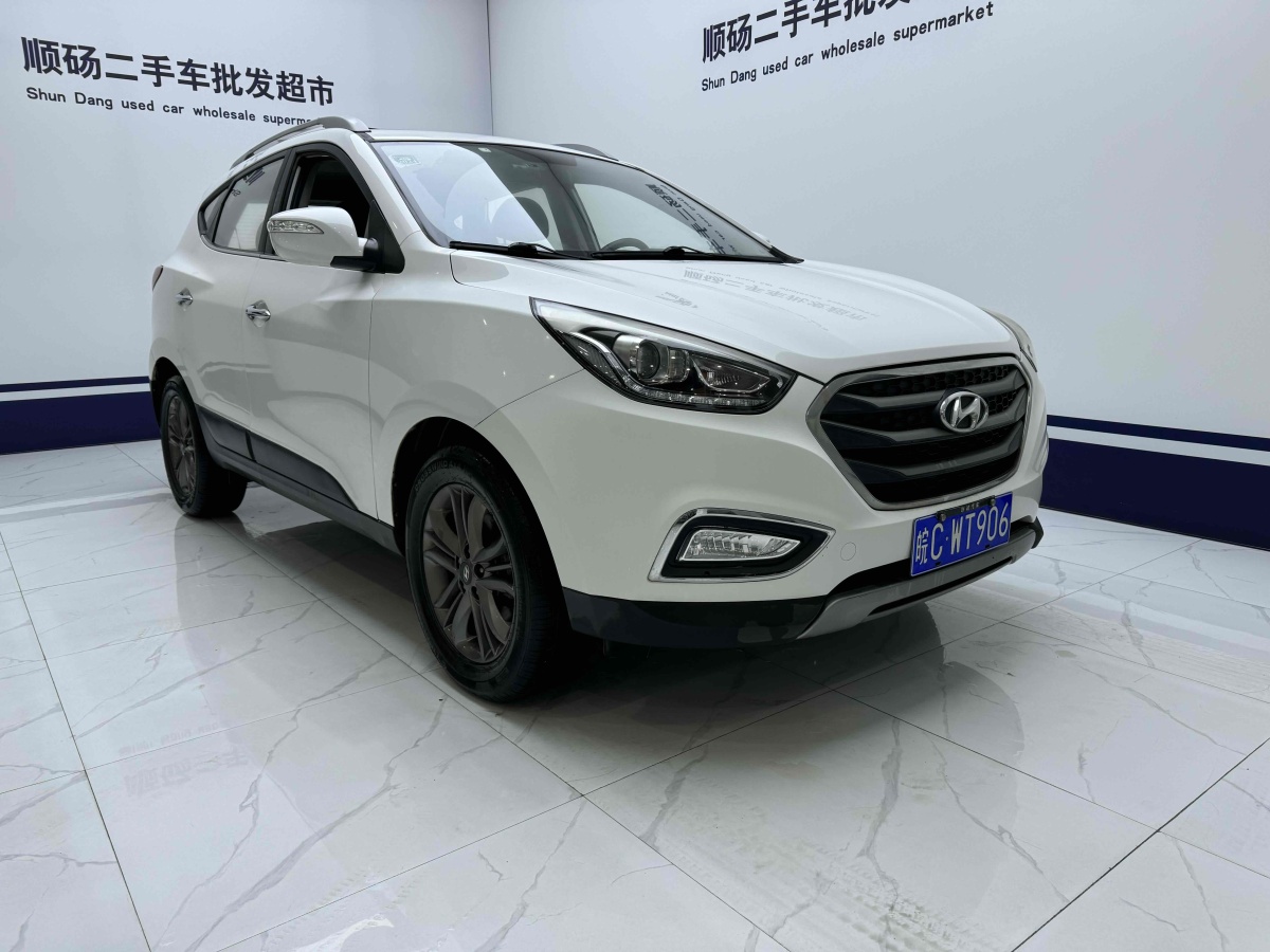 現(xiàn)代 ix35  2015款 2.0L 自動(dòng)兩驅(qū)智能型 國(guó)V圖片