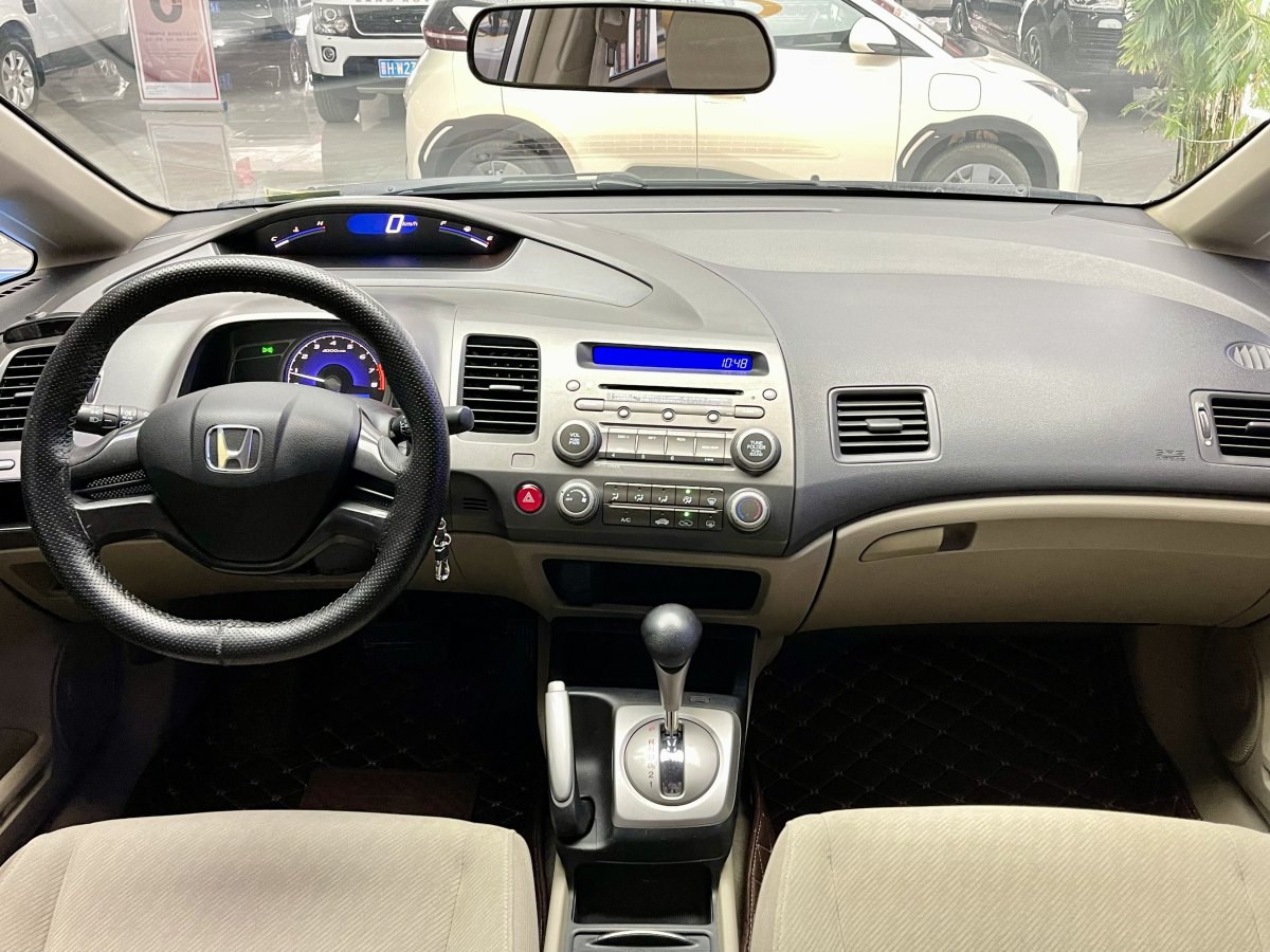 本田 思域  2009款 1.8L 自動舒適版圖片