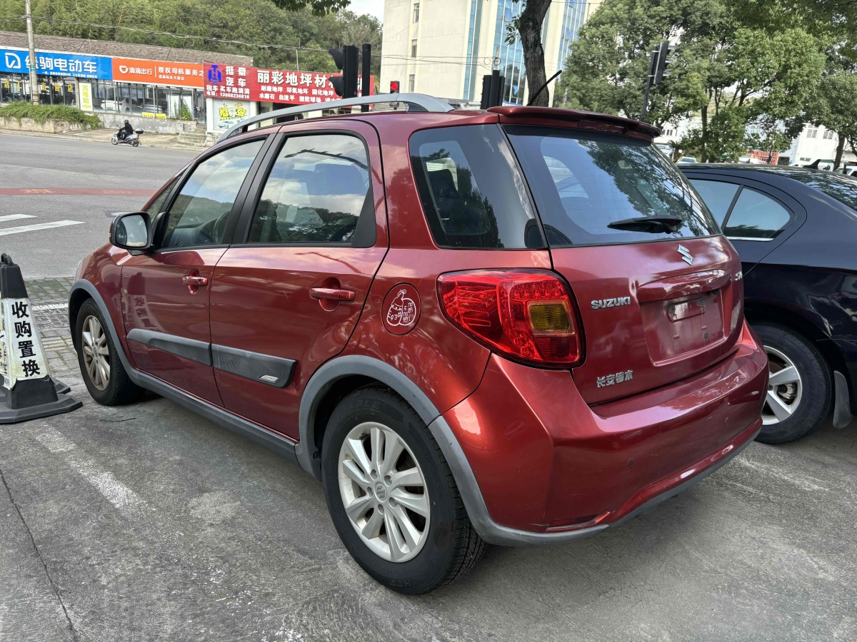 鈴木 天語  2013款 SX4 1.6L 酷銳靈動(dòng)型圖片