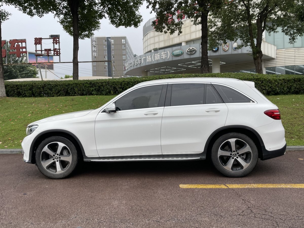 2018年10月奔馳 奔馳GLC  2019款 改款 GLC 260 L 4MATIC 豪華型