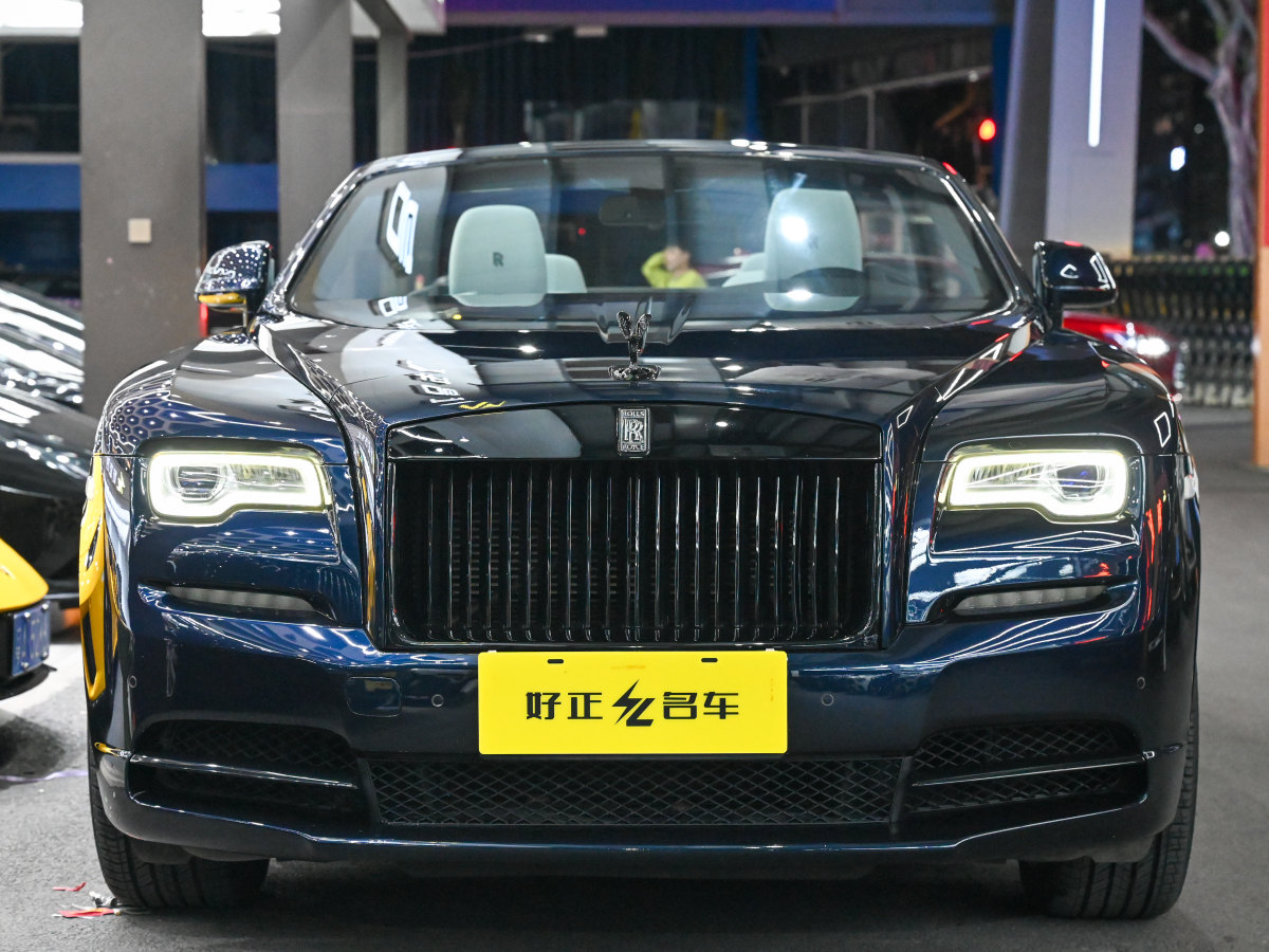 勞斯萊斯 曜影  2015款 6.6T 標(biāo)準(zhǔn)型圖片