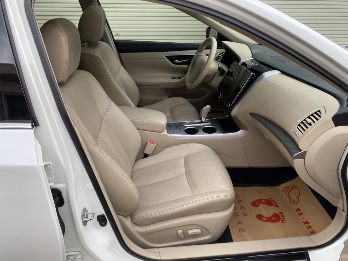 日產(chǎn) 天籟  2016款 改款 2.0L XL舒適版圖片