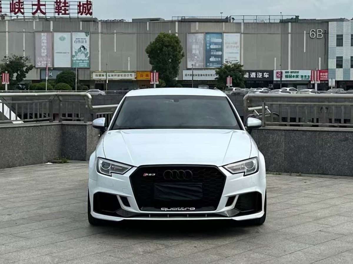 奧迪 奧迪A3  2018款 30周年年型 Limousine 35 TFSI 進取型圖片