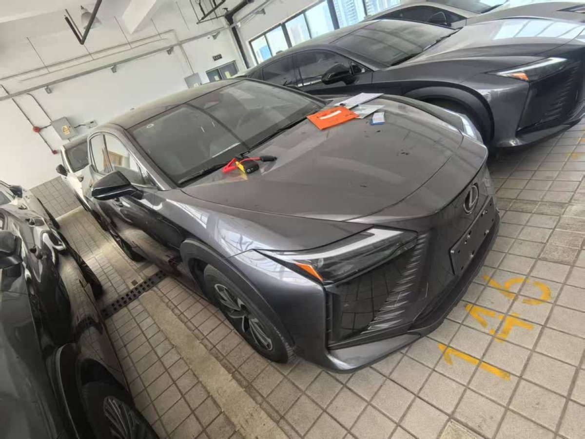 雷克薩斯 雷克薩斯RZ  2023款 450e 四驅(qū)縱享版圖片