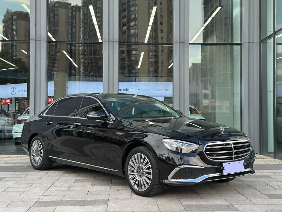 奔馳 奔馳E級  2022款 改款 E 300 L 豪華型圖片