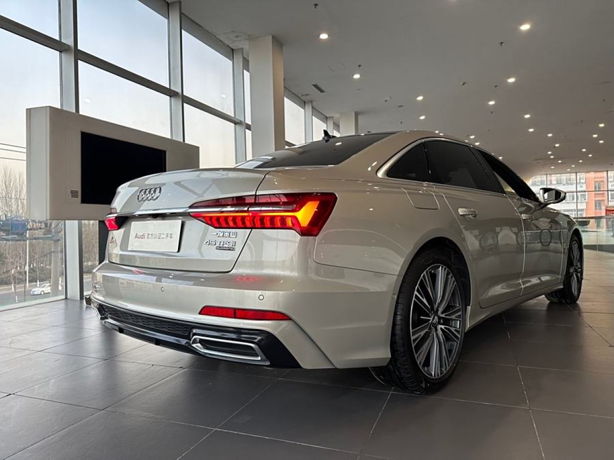 2022年5月奧迪 奧迪A6L  2021款 45 TFSI quattro 臻選動(dòng)感型