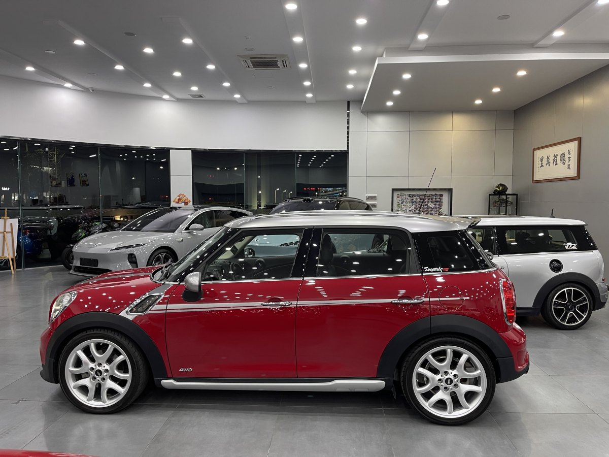 MINI COUNTRYMAN  2013款 1.6T COOPER S ALL4 滑雪版圖片