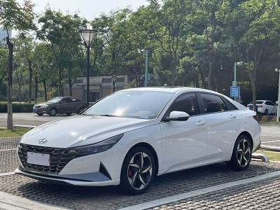 2021年3月 現(xiàn)代 伊蘭特 1.5L LUX尊貴版圖片