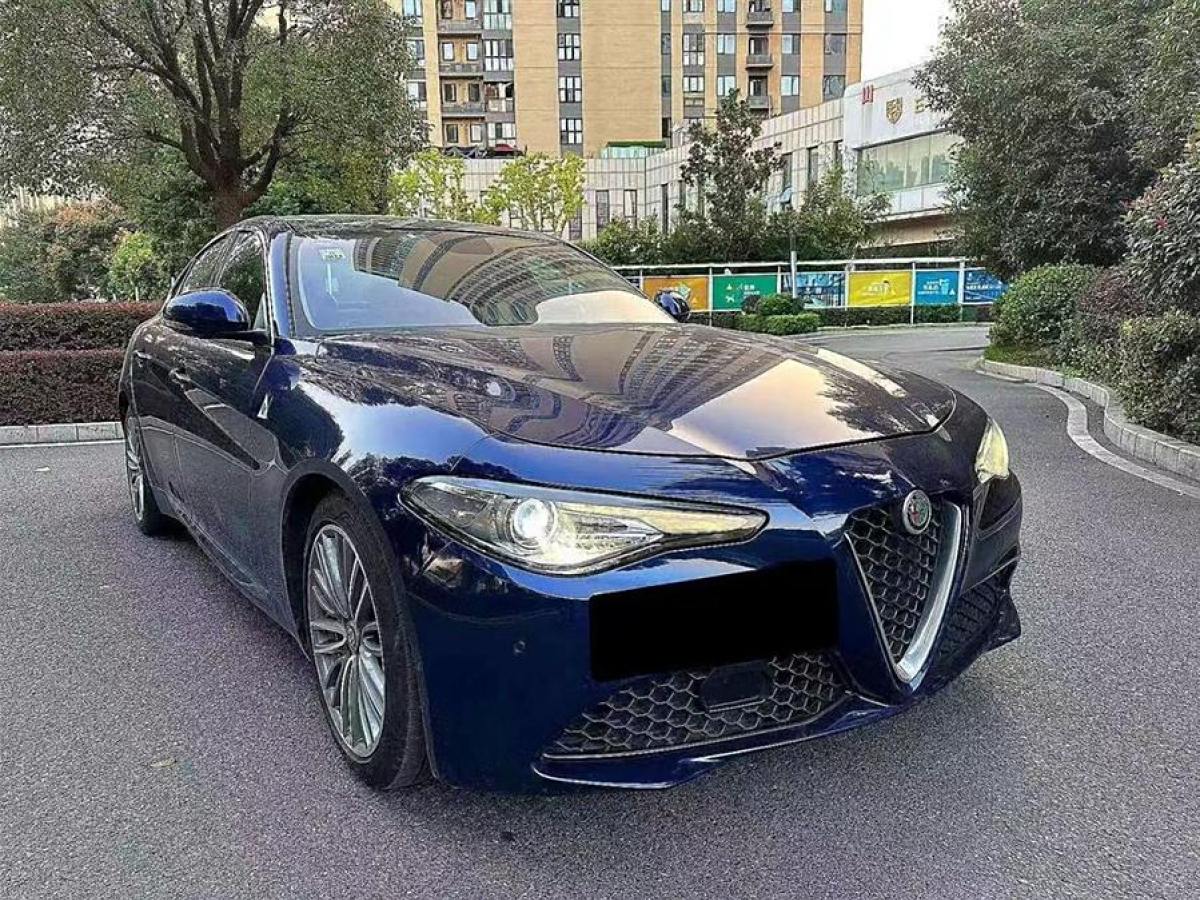 2019年1月阿爾法·羅密歐 Giulia  2017款 2.0T 200HP 精英版