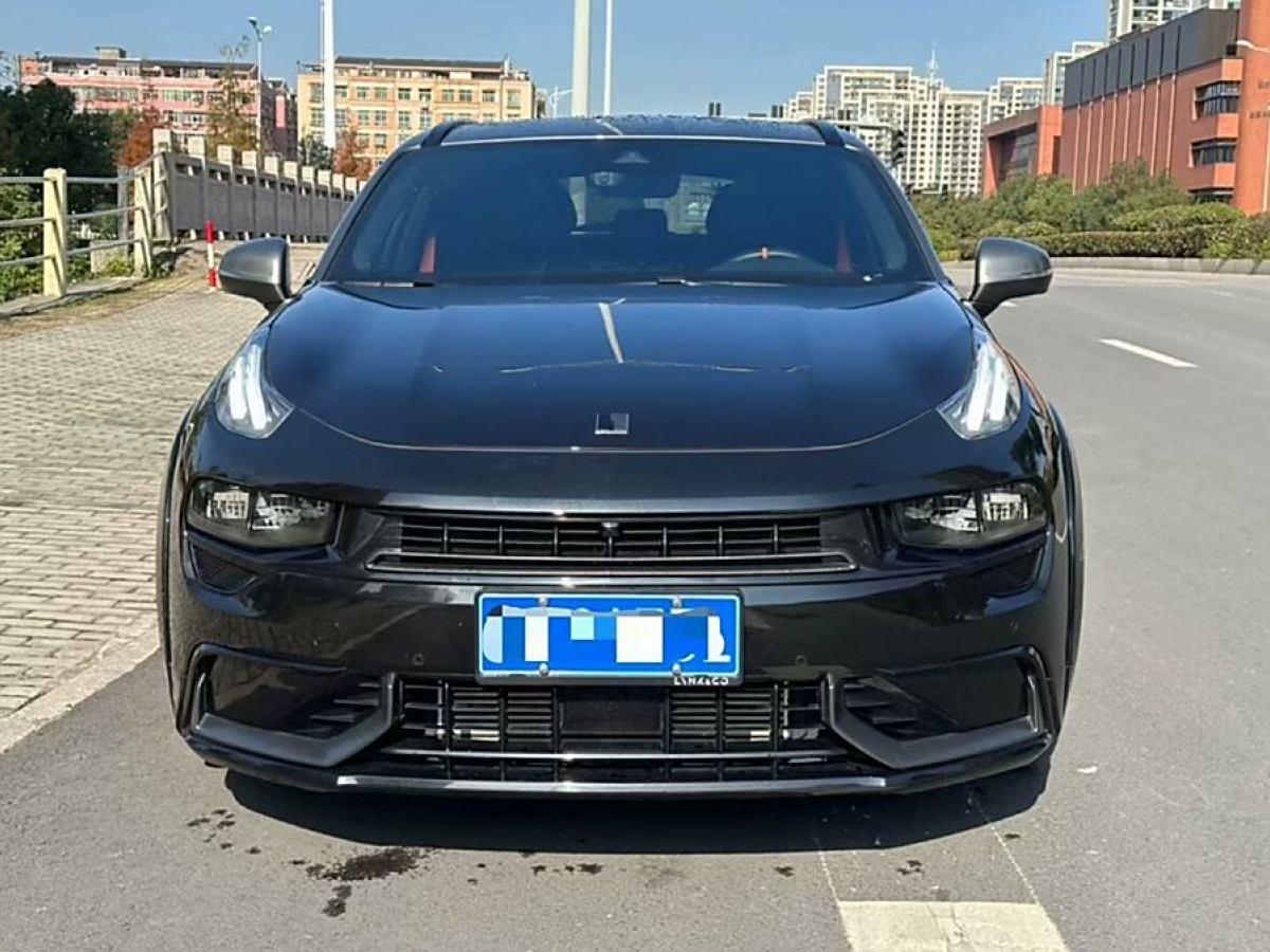 領(lǐng)克 領(lǐng)克02 Hatchback  2021款 2.0TD Halo 駕控套件版圖片