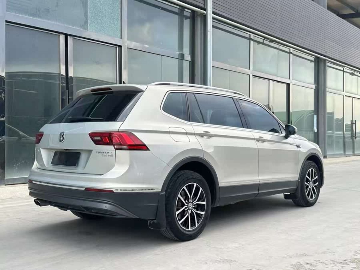 大眾 途觀L  2017款 330TSI 自動兩驅豪華版圖片