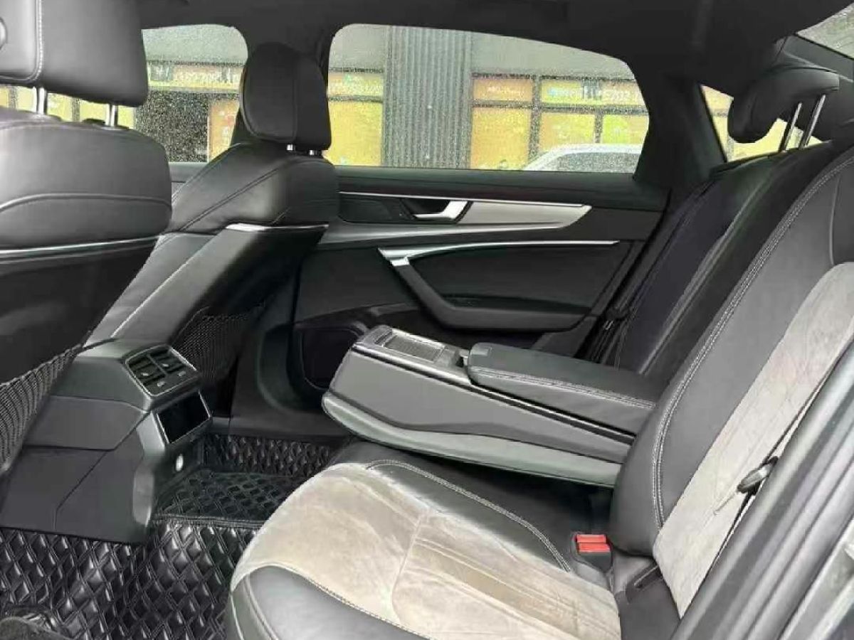 奧迪 奧迪A6L  2020款 40 TFSI 豪華動感型圖片