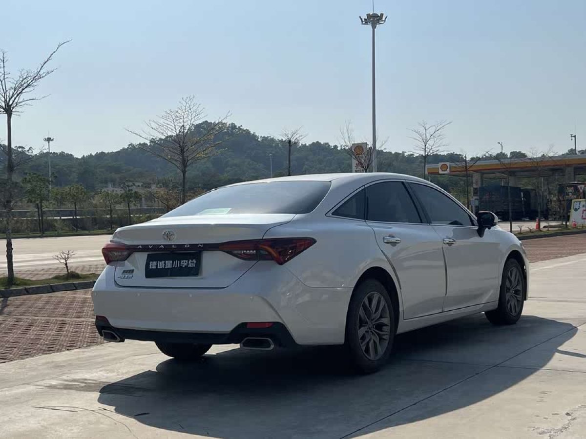 豐田 亞洲龍  2019款 2.0L 豪華版圖片