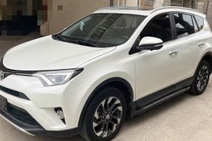RAV4榮放 豐田 2.5L 自動四驅(qū)精英版