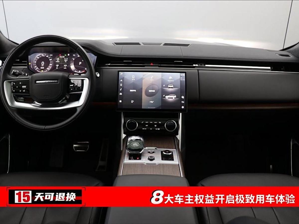 路虎 攬勝  2023款 改款 3.0 L6 400PS 盛世加長(zhǎng)版圖片