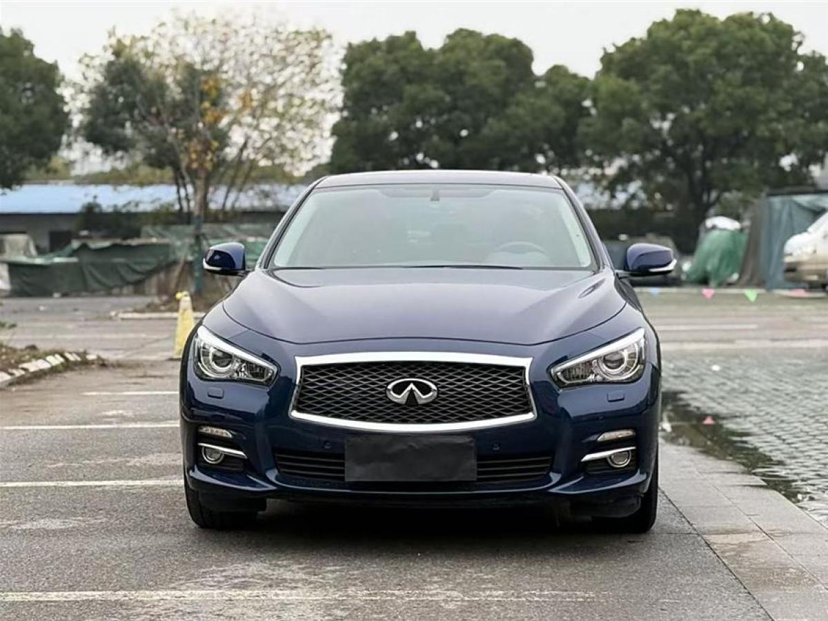 英菲尼迪 Q50L  2016款 2.0T 進(jìn)取版圖片