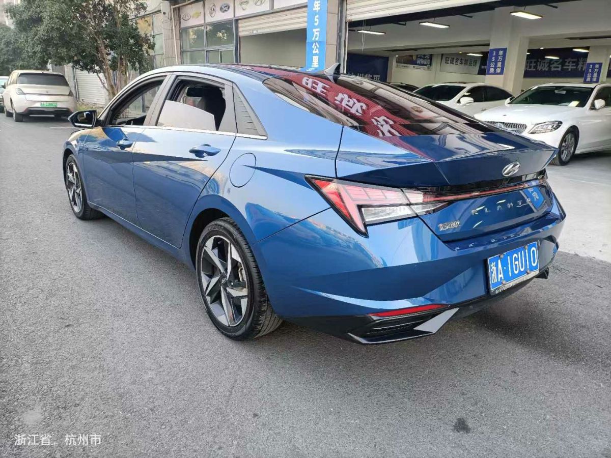 現(xiàn)代 伊蘭特  2021款 1.5L LUX尊貴版圖片