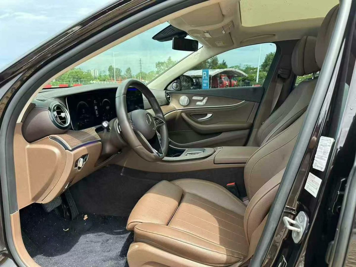 奔馳 奔馳E級(jí)  2022款 E 260 L圖片