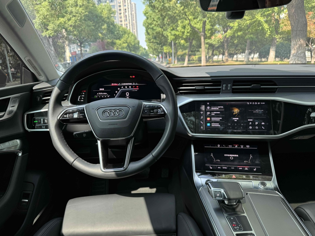 奥迪 奥迪A7  2023款 45 TFSI 臻选型图片