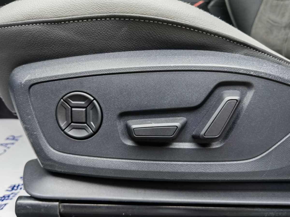 2021年8月奧迪 奧迪Q3  2024款 35 TFSI 進(jìn)取動(dòng)感型