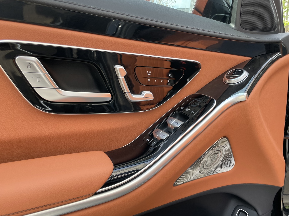 奔馳 奔馳S級(jí)  2021款 改款 S 400 L 豪華型圖片