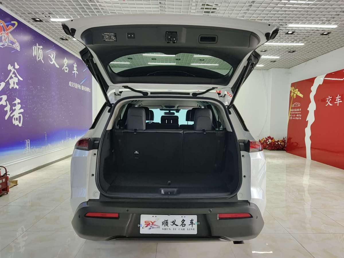 日產(chǎn) 探陸  2024款 380VC-TURBO 兩驅(qū)智尚版 7座圖片