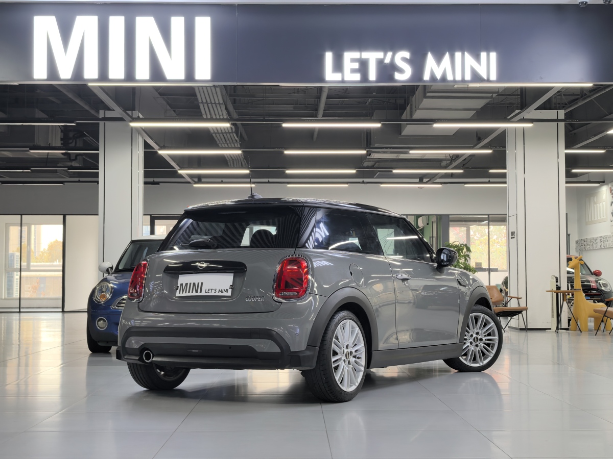 2022年2月MINI MINI  2022款 改款 1.5T COOPER 經典派